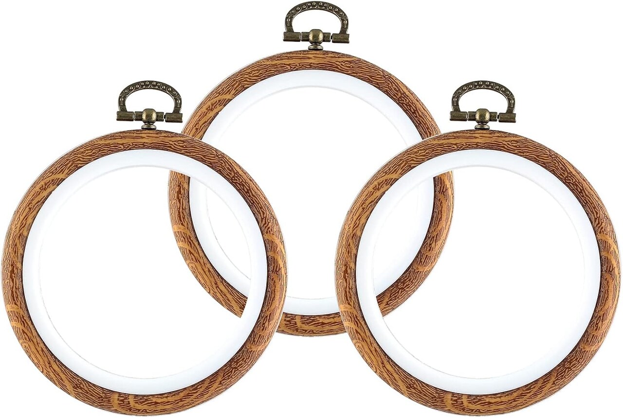 3 Pieces 4 Inch Embroidery Hoop Set Imitated Wood Display Frame